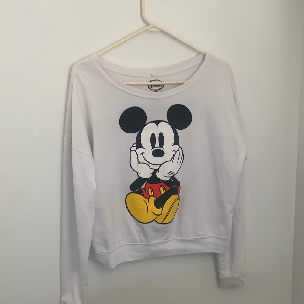 S/CH white long sleeve disney shirt.